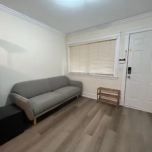 Private 1 Bed 1 Bath 15 Mins Yvr And Downtown 舒适安静 Apartment Vancouver